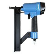 الكباسات وبنادق الأظافر